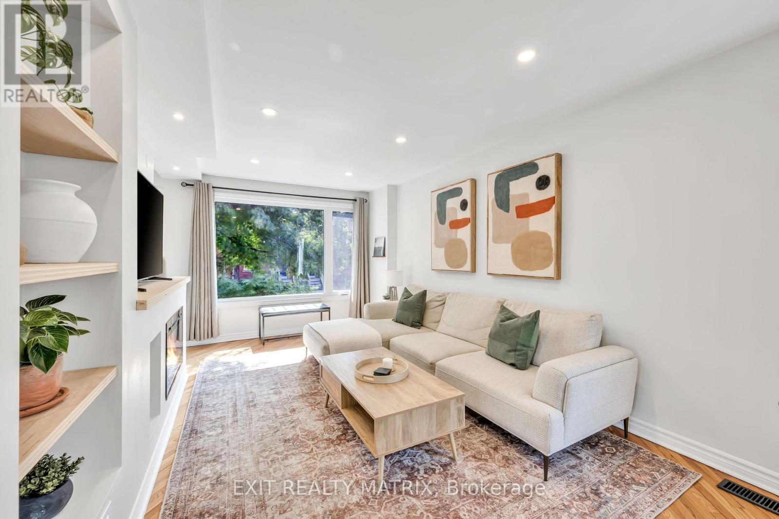 177 Hawthorne Avenue