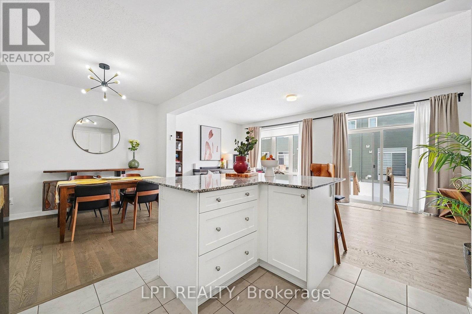 2485 Watercolours Way