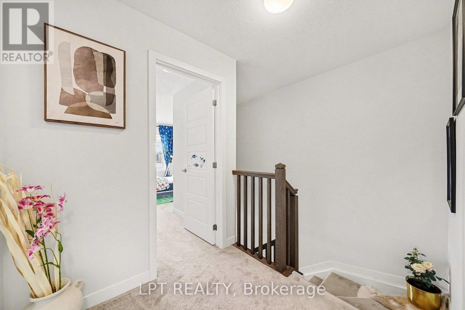 2485 Watercolours Way