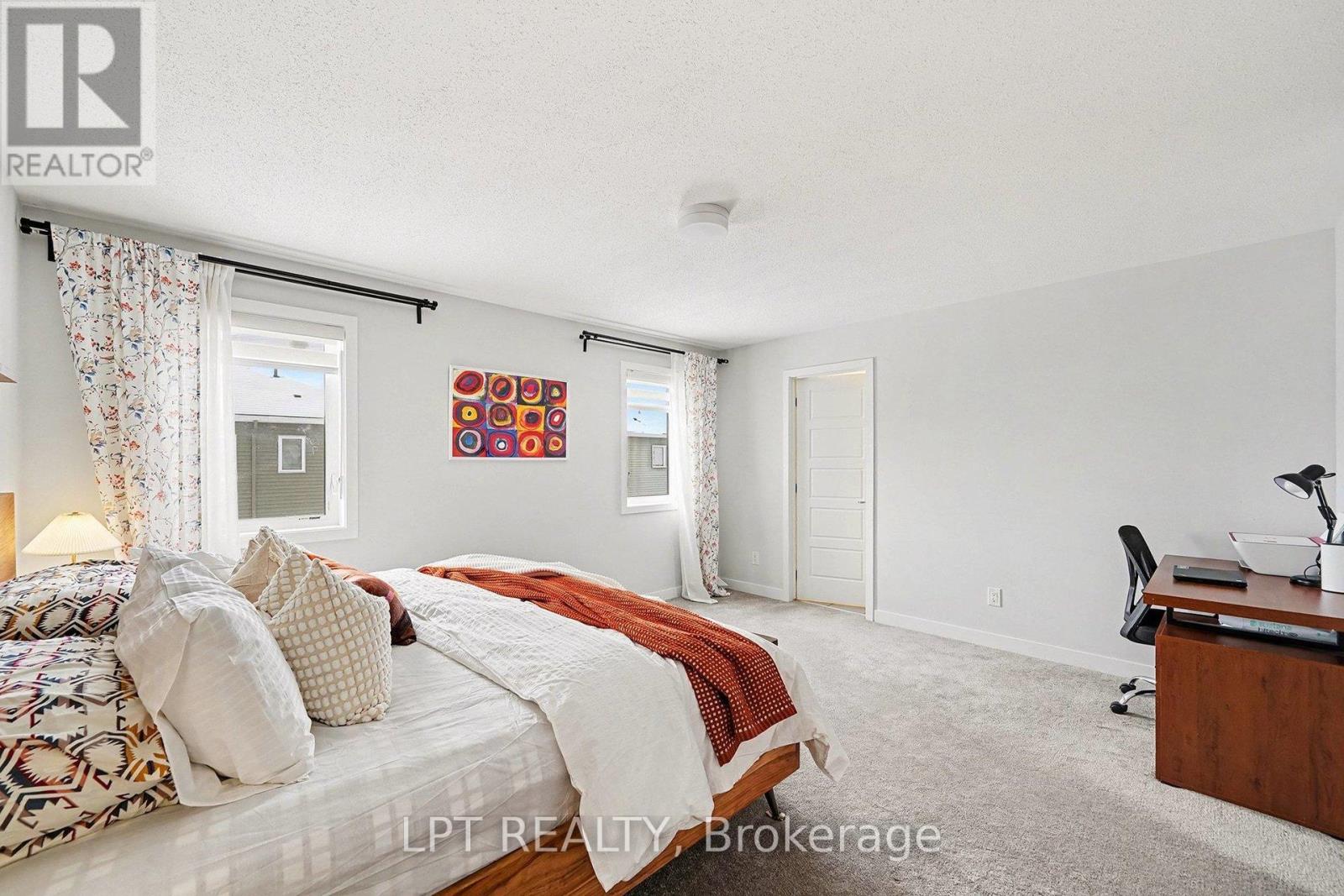 2485 Watercolours Way