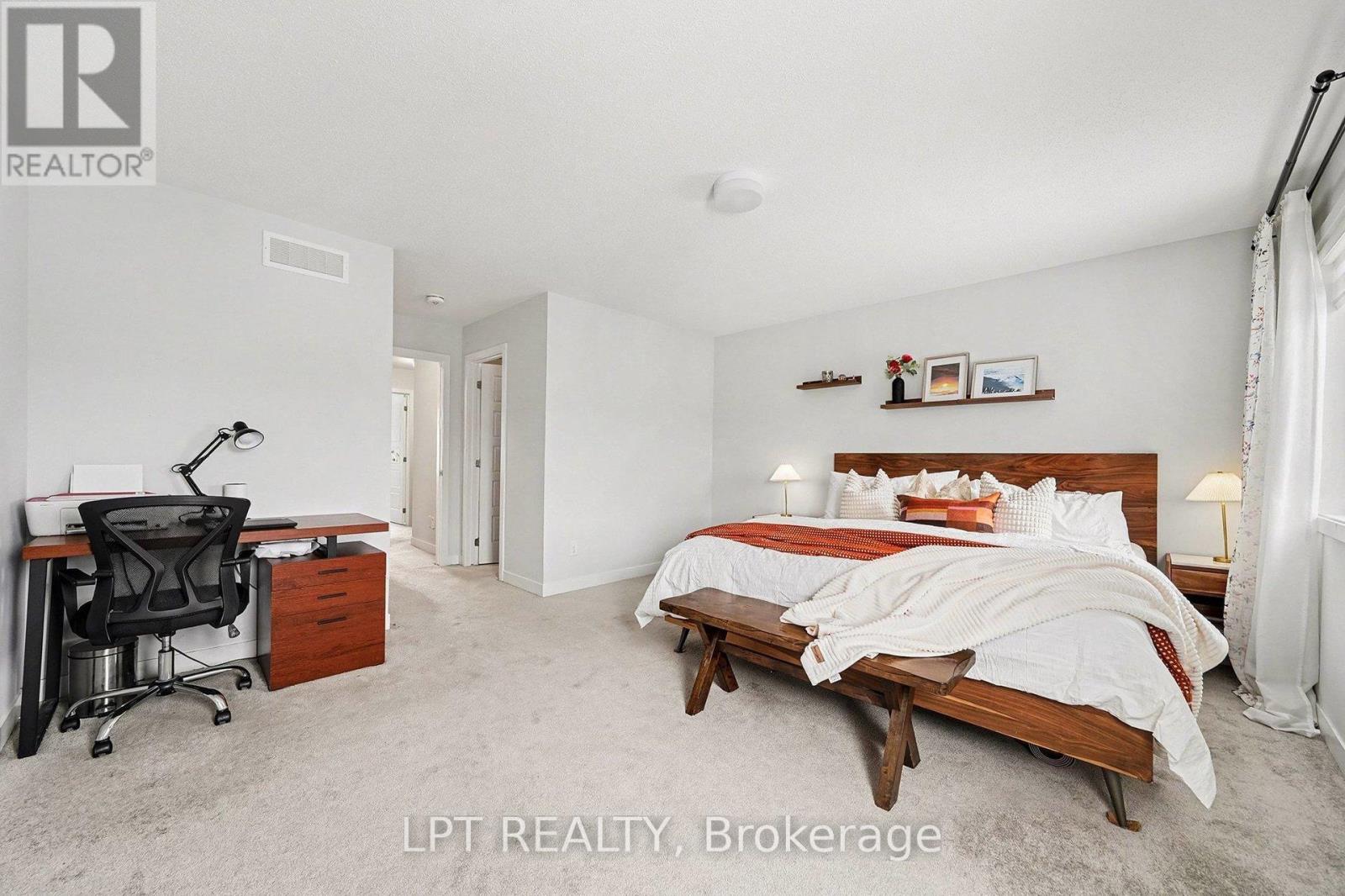 2485 Watercolours Way