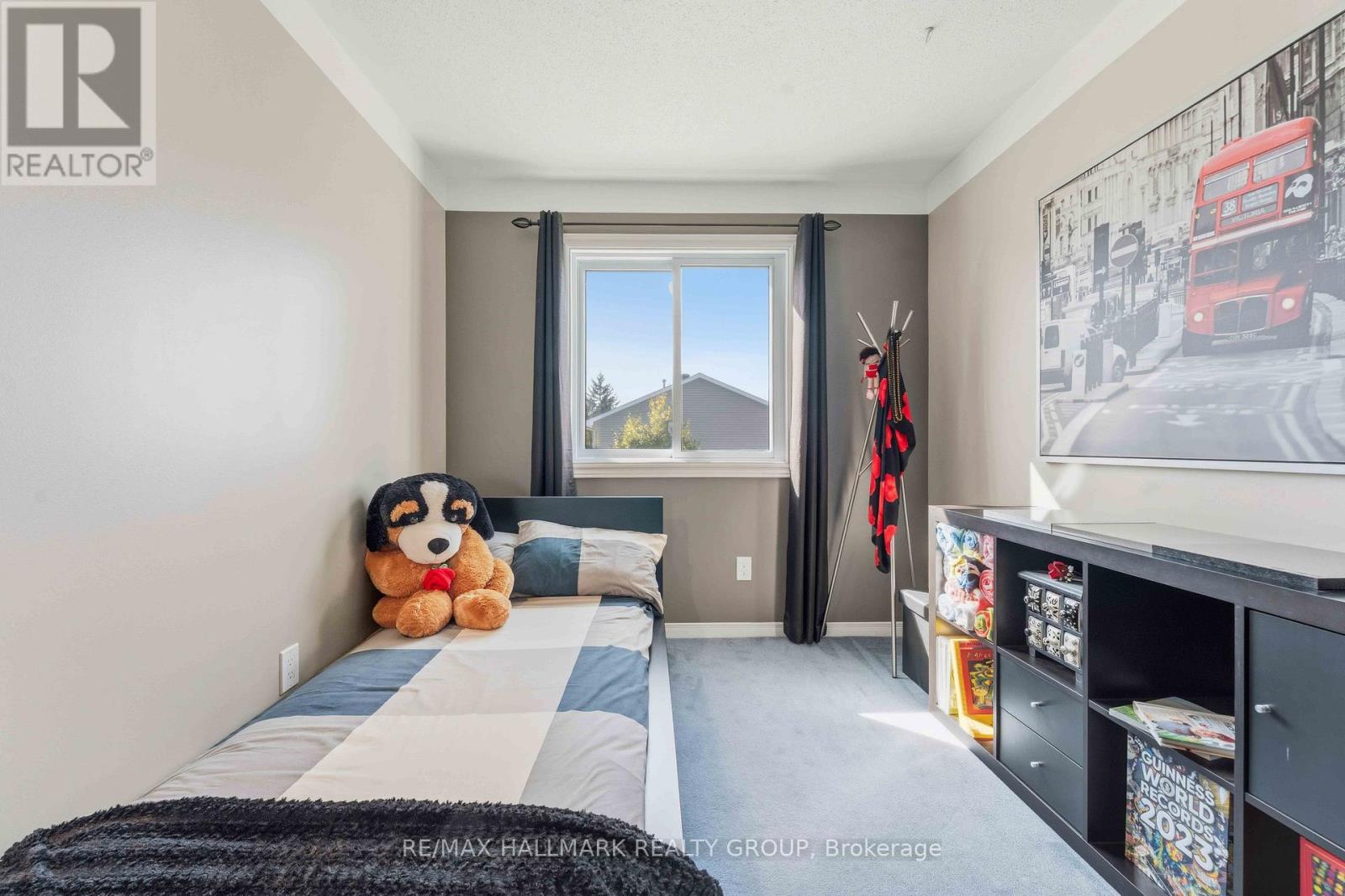 32 - 941 Cookshire Crescent