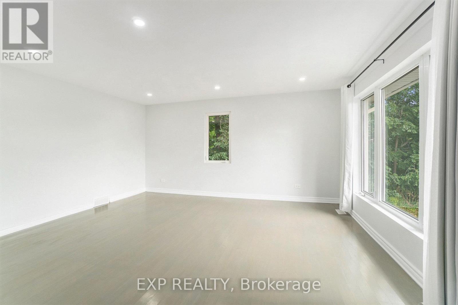 3854 Prince Of Wales Drive