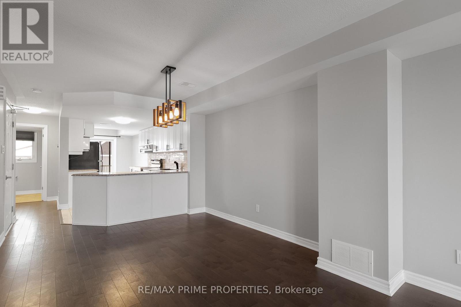 166 Bluestone Private