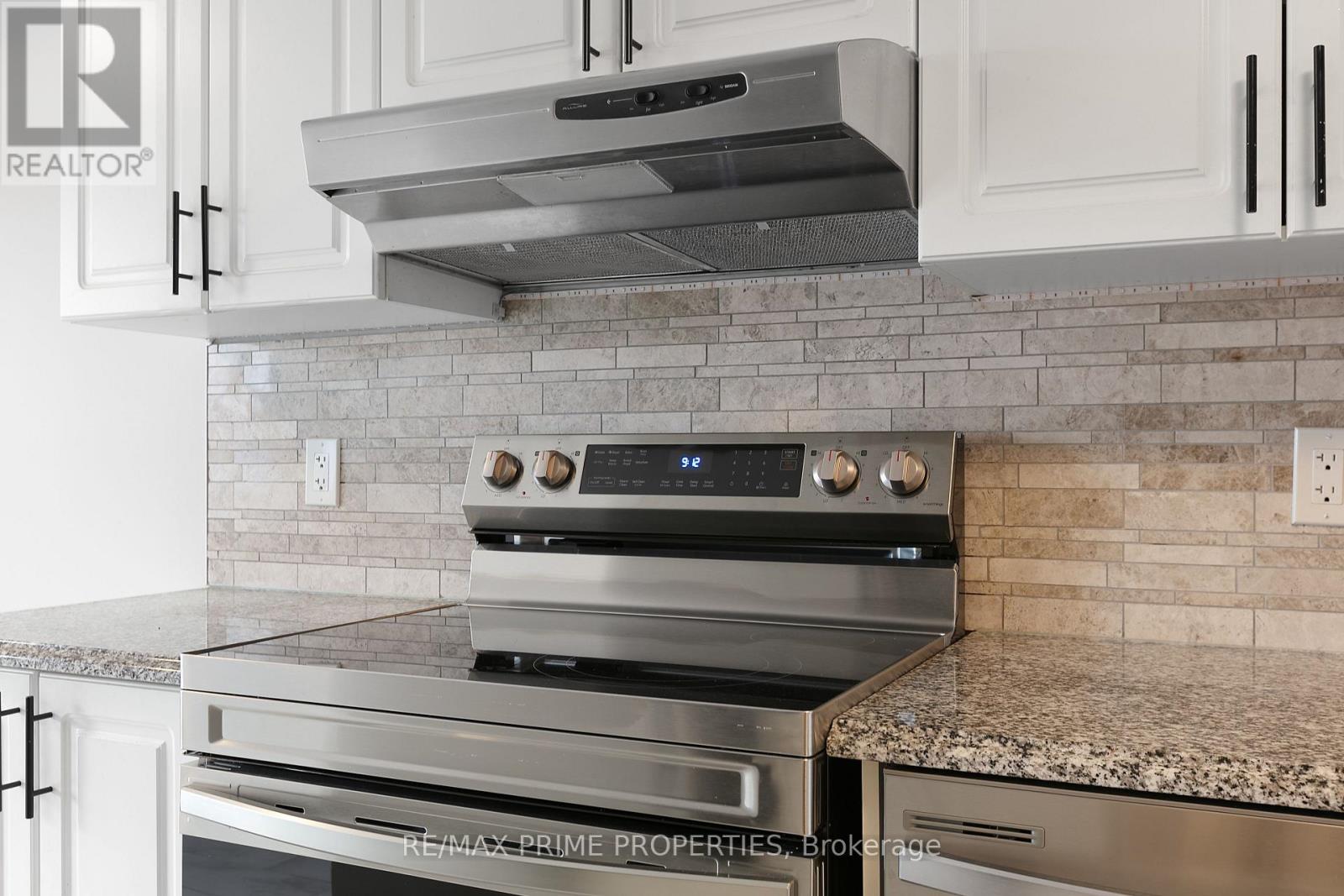 166 Bluestone Private