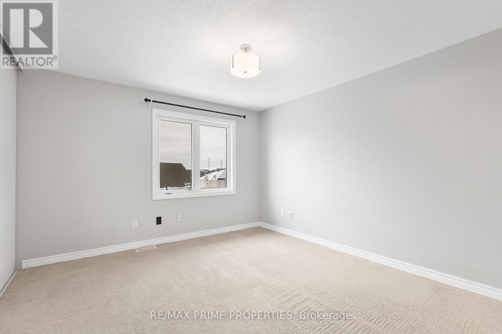 166 Bluestone Private