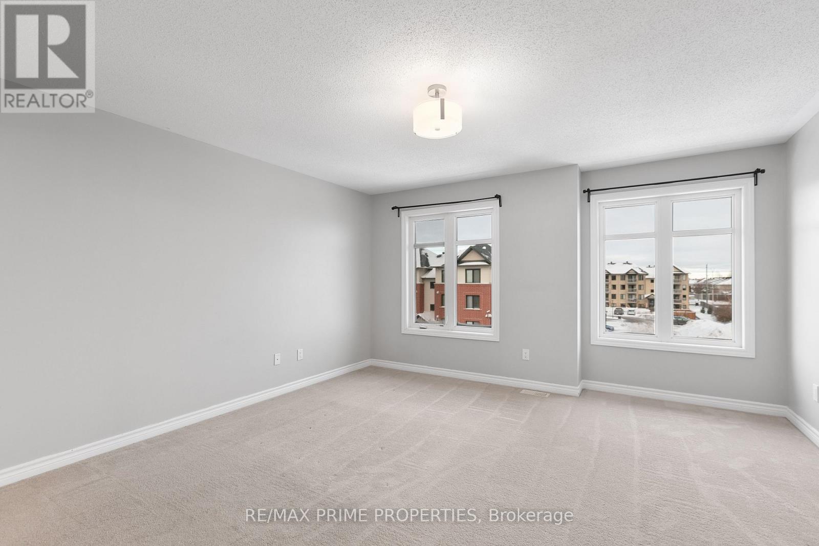 166 Bluestone Private