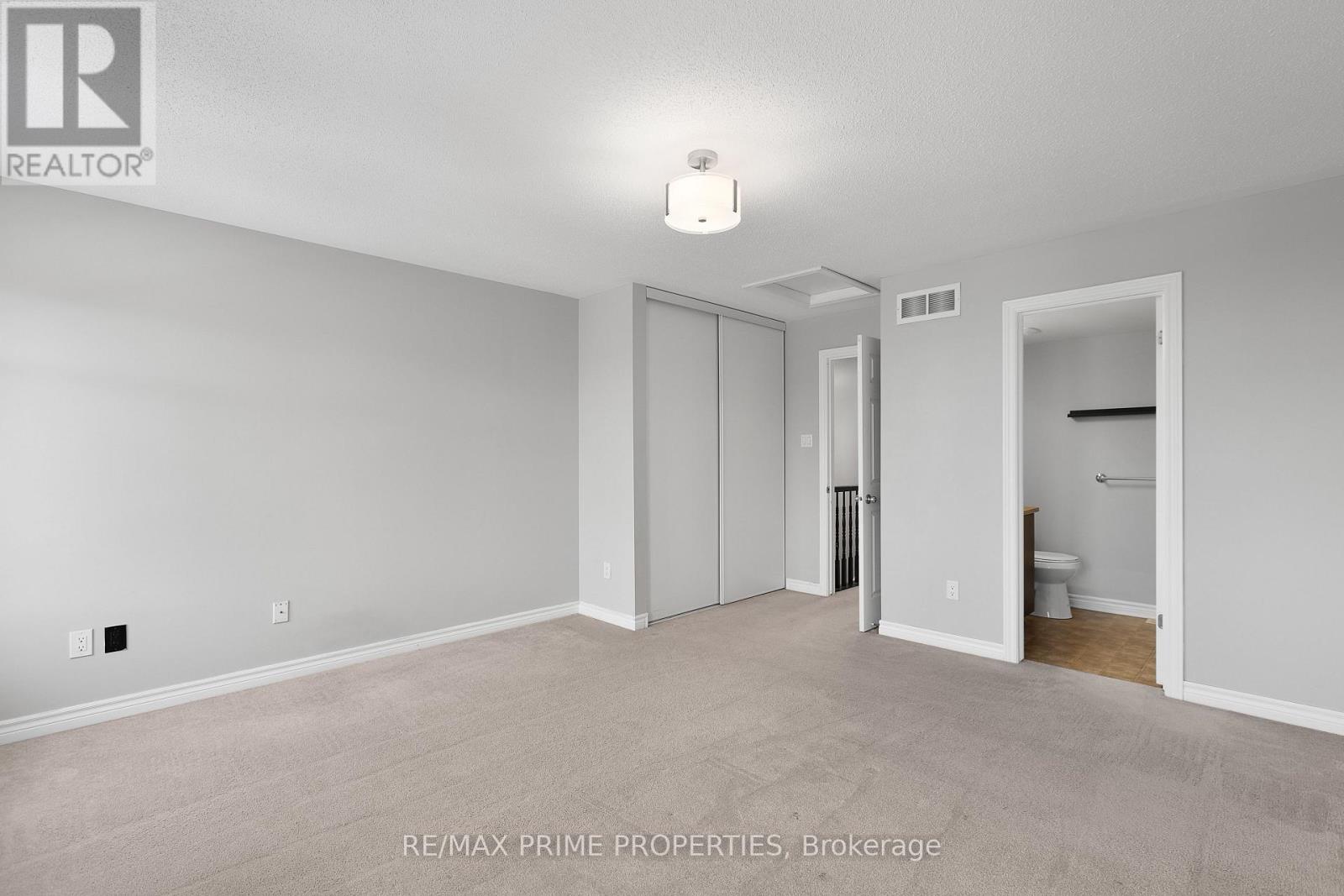 166 Bluestone Private