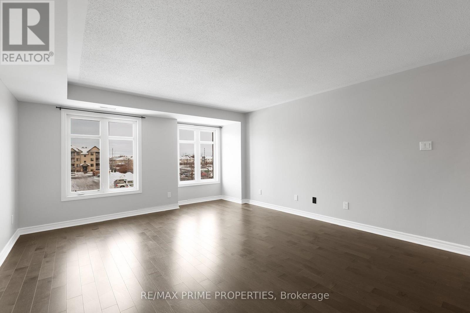 166 Bluestone Private