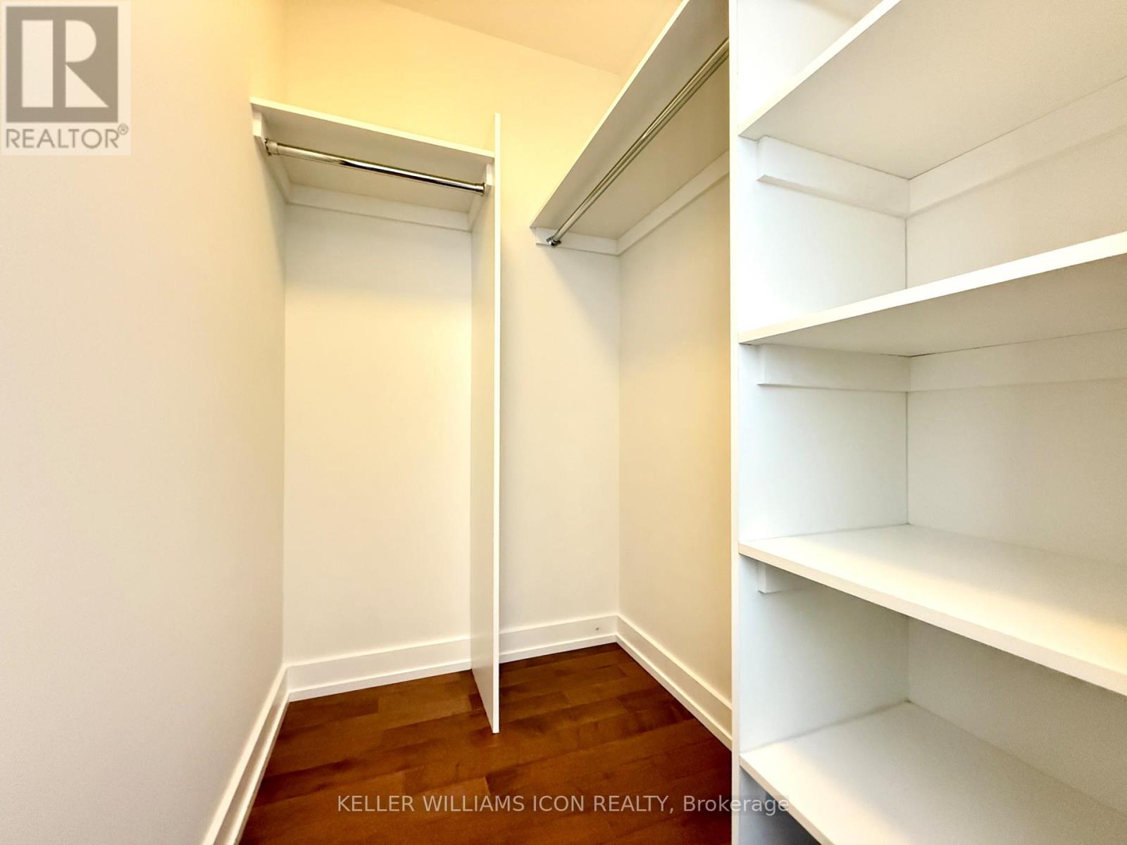 1008 - 330 Titan Private