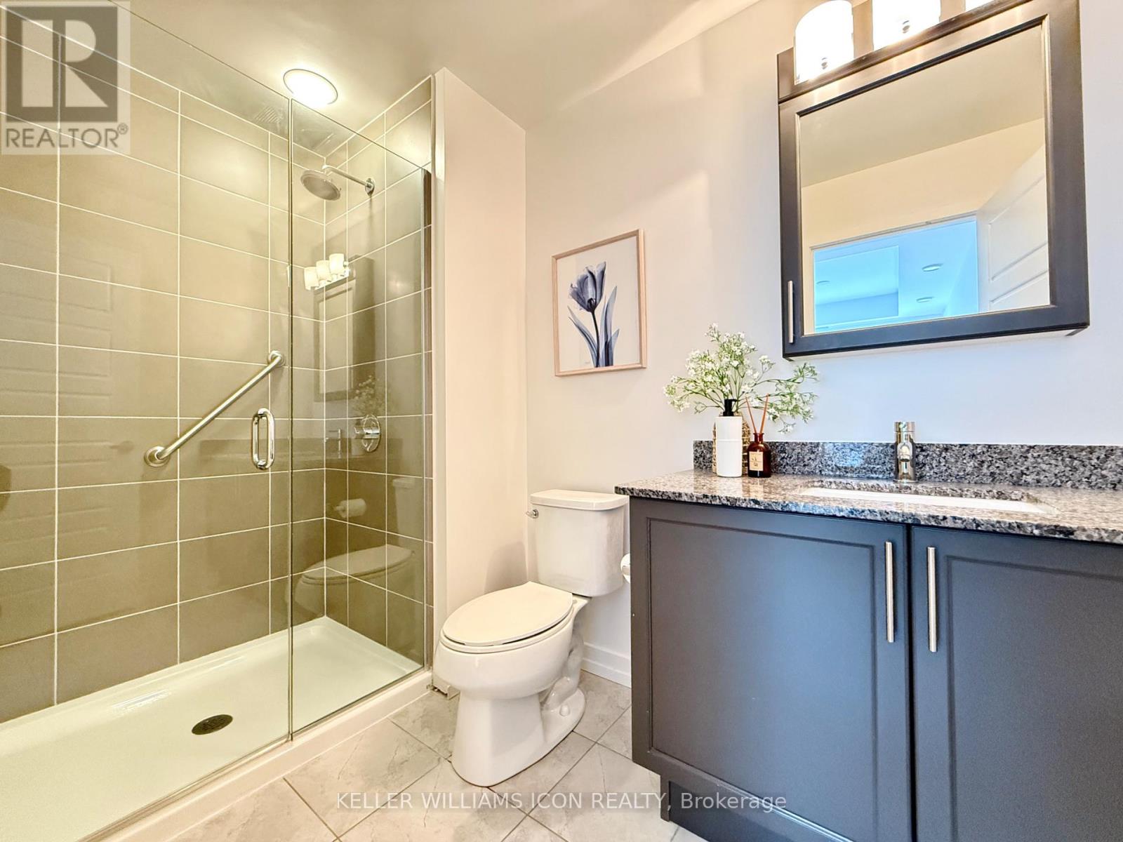 1008 - 330 Titan Private