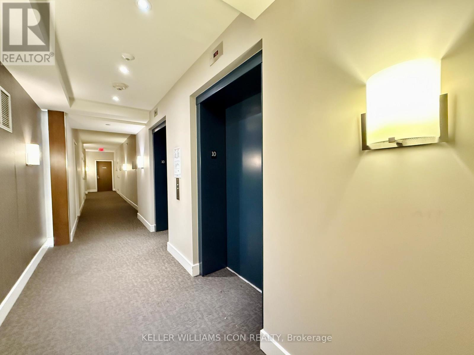 1008 - 330 Titan Private