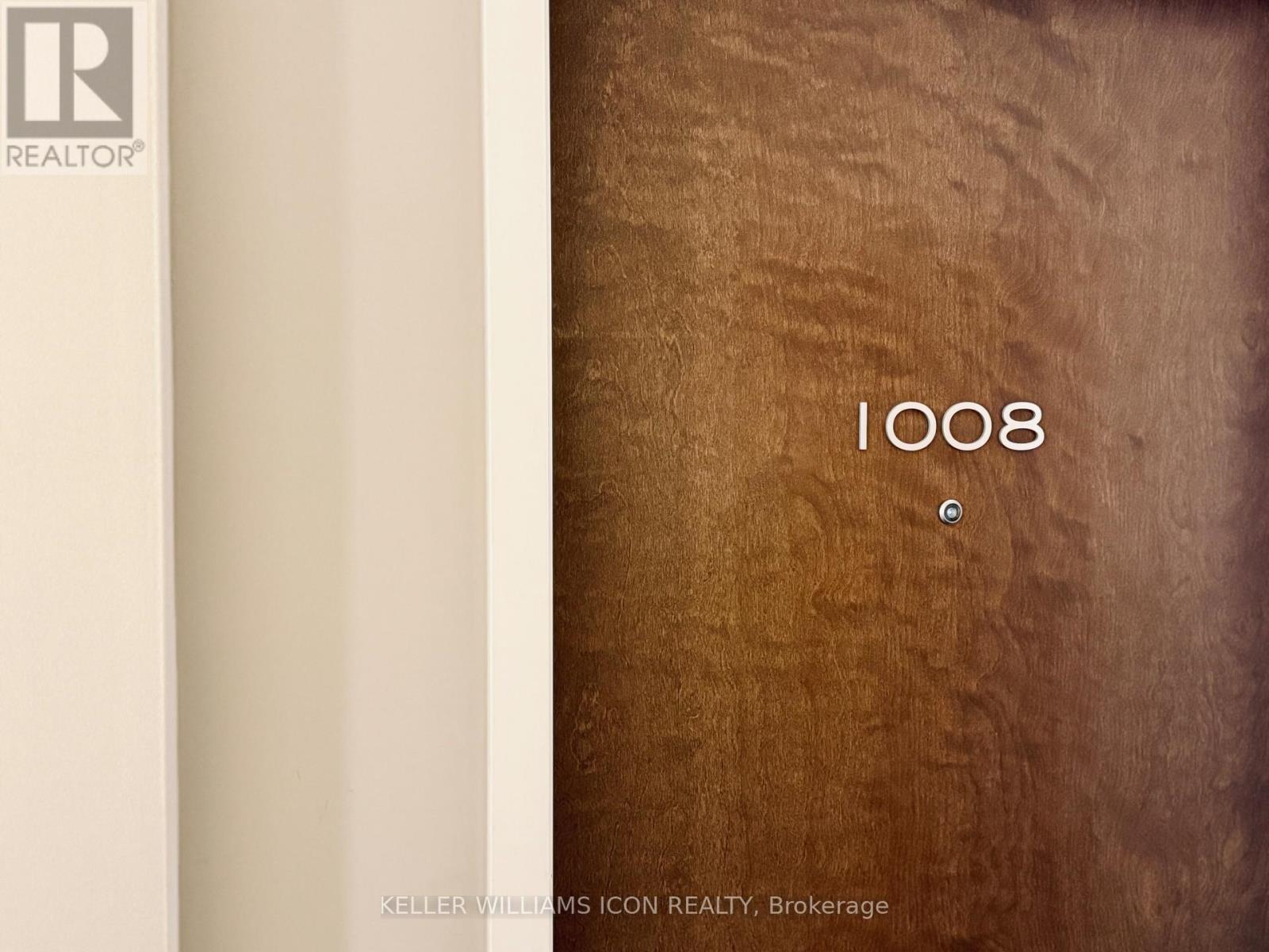 1008 - 330 Titan Private