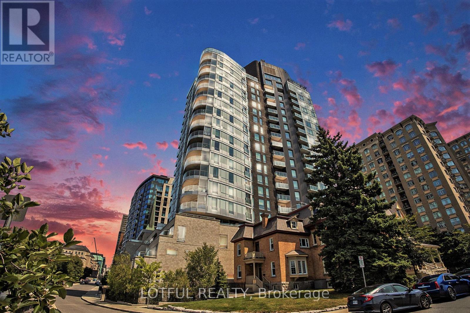 601 - 428 Sparks Street