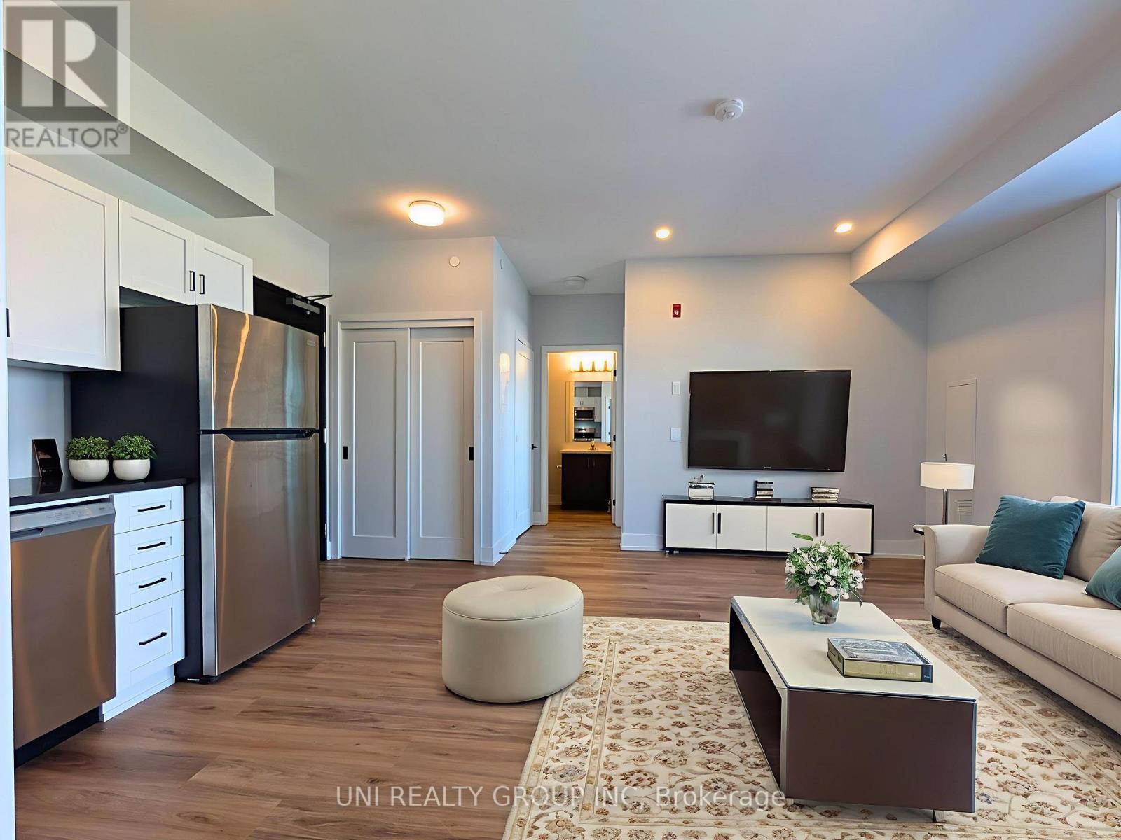 #513 - 1350 Hemlock Road