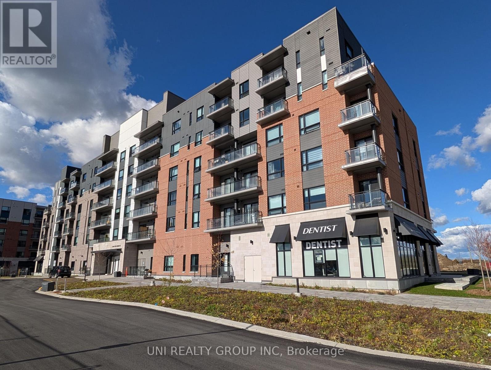 #513 - 1350 Hemlock Road