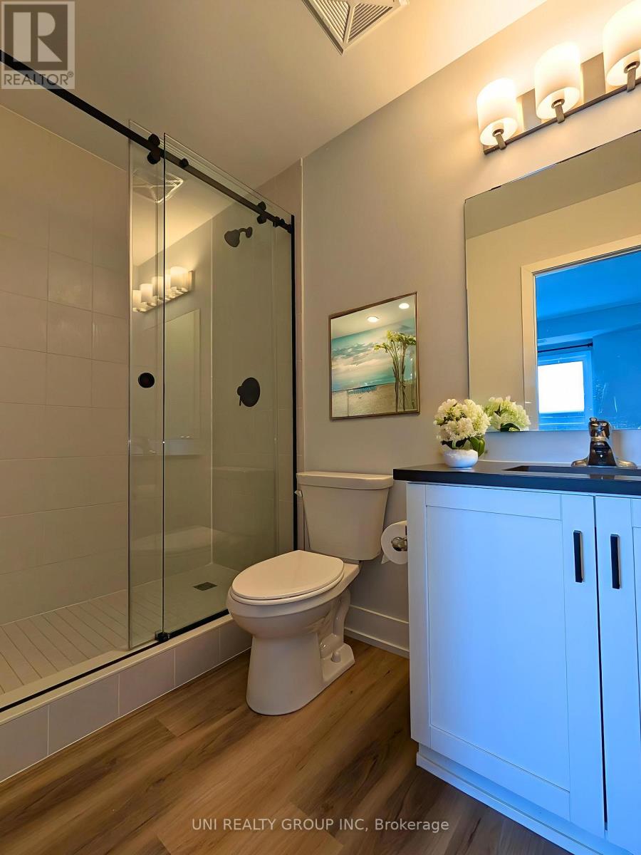 #513 - 1350 Hemlock Road