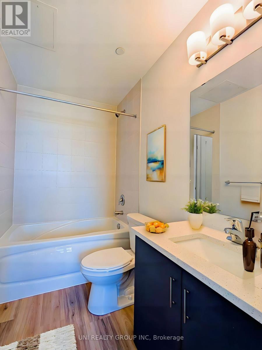 #513 - 1350 Hemlock Road