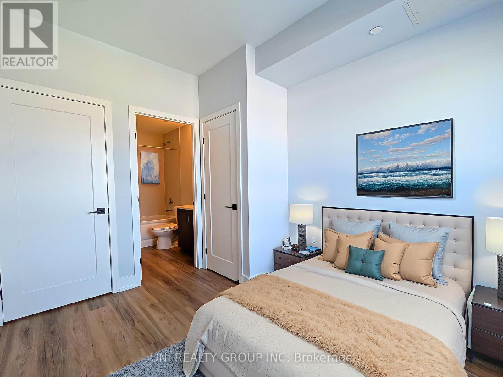 #513 - 1350 Hemlock Road