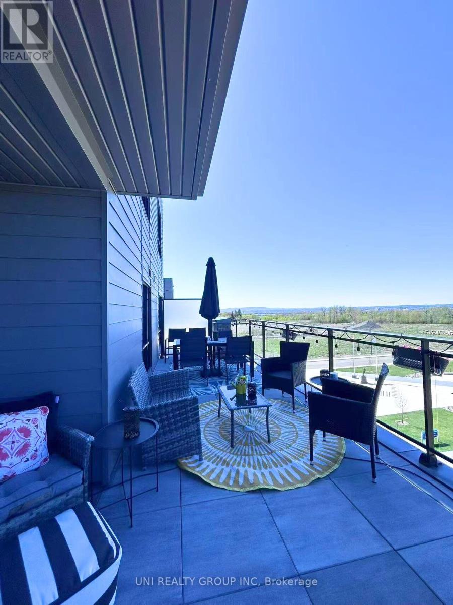 #513 - 1350 Hemlock Road