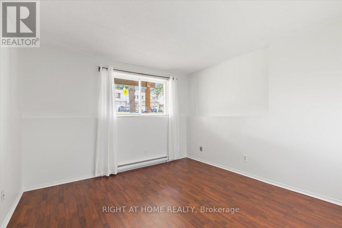 3 - 520 Fenerty Court