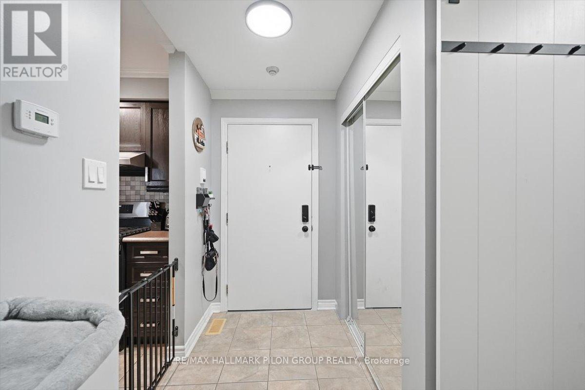 100 - 902 Notre Dame Street