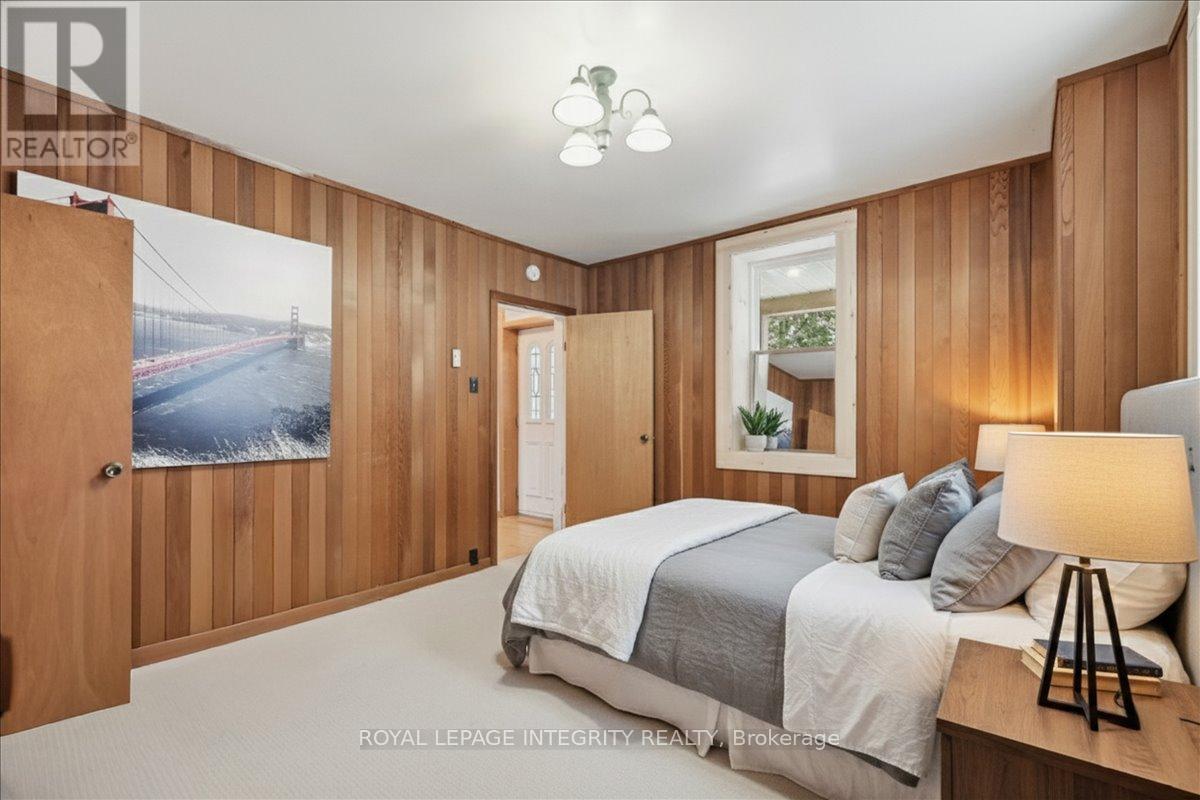 1814 Old Montreal Road