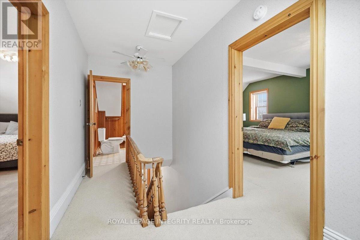 1814 Old Montreal Road