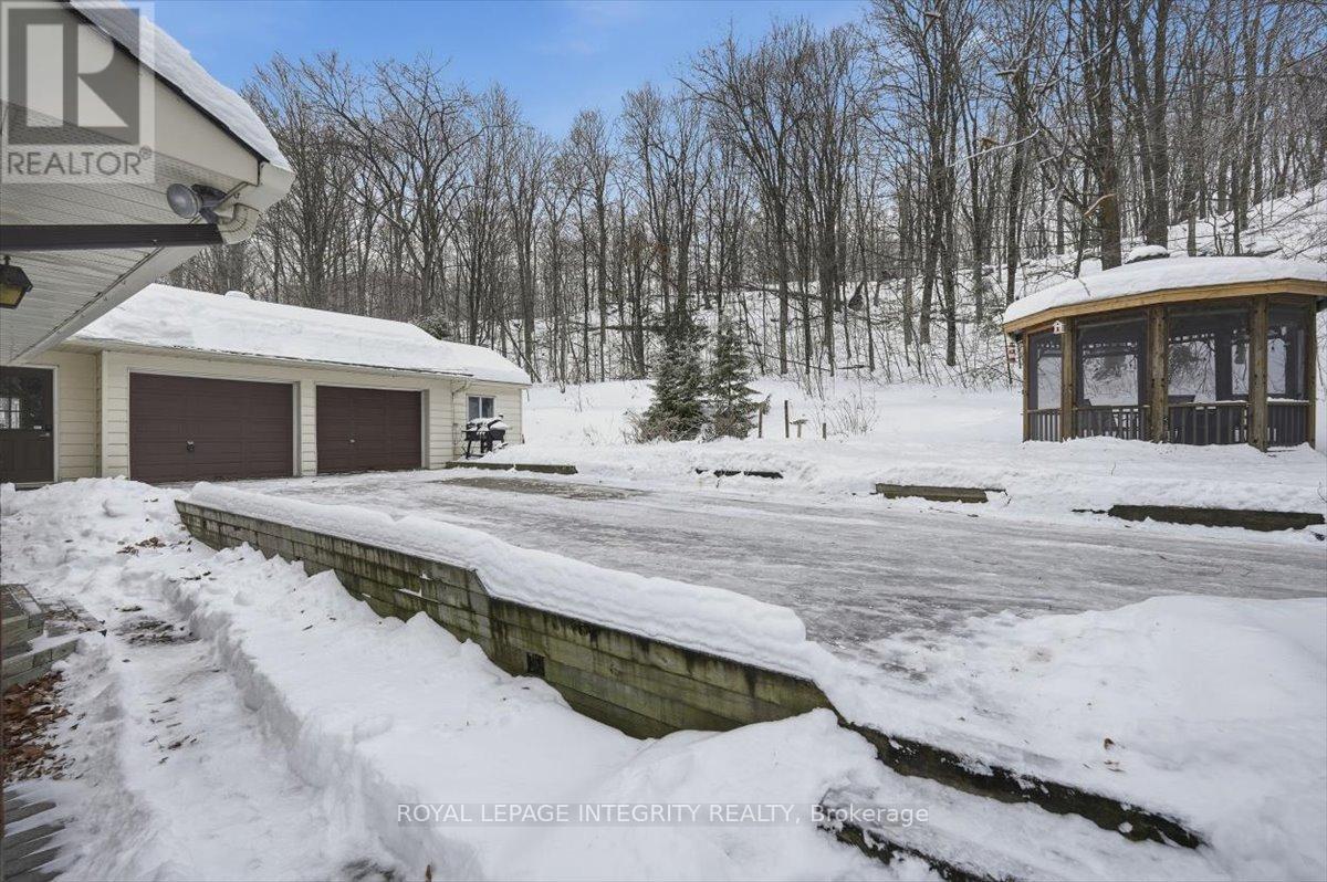 1814 Old Montreal Road