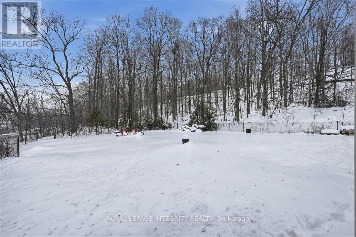 1814 Old Montreal Road