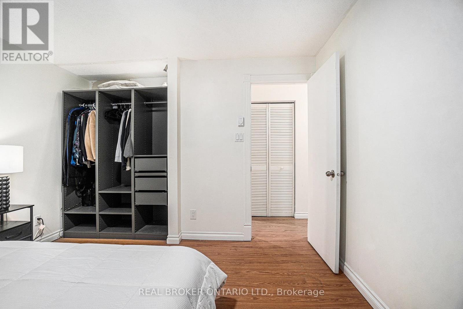 5 - 1204 Shillington Avenue