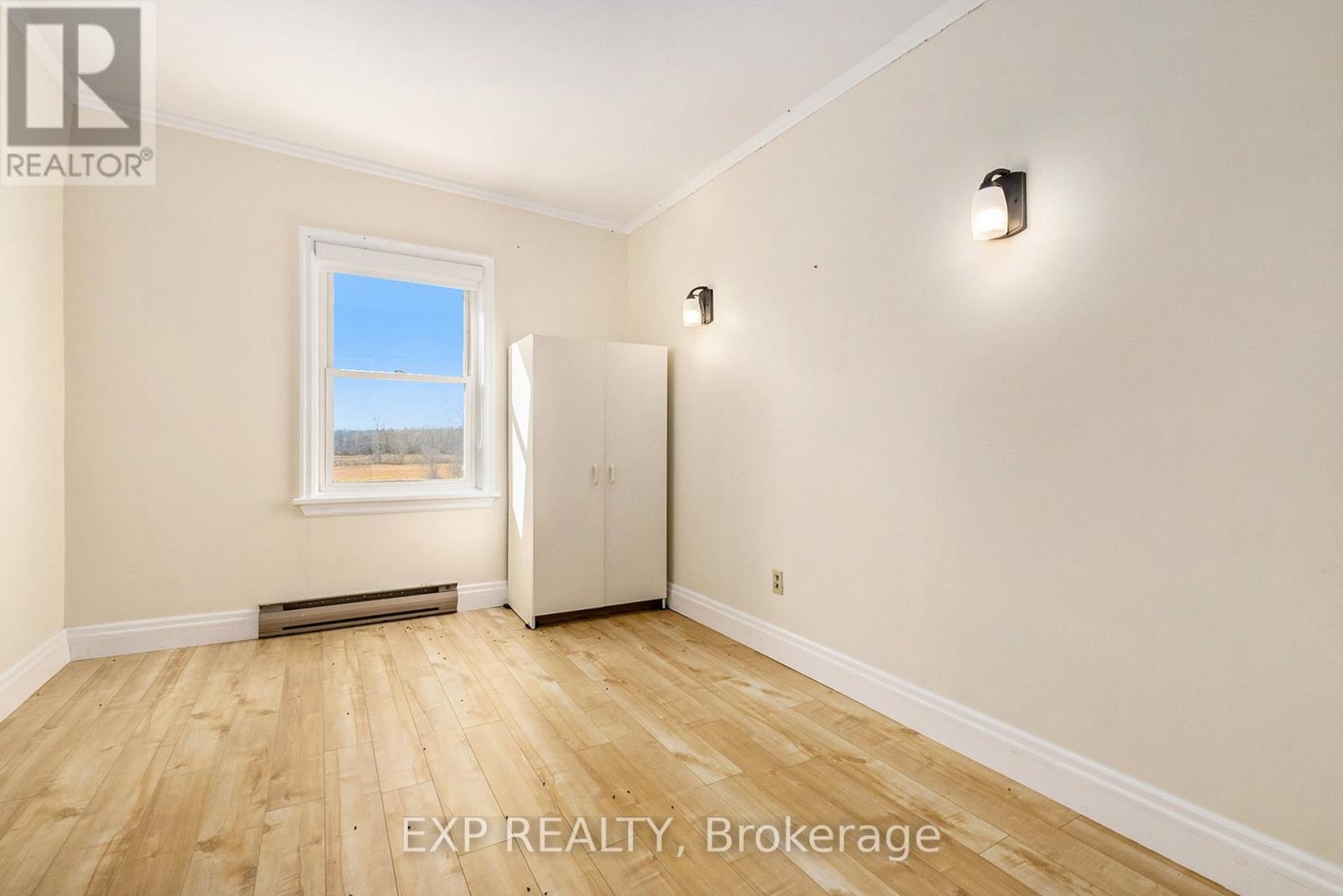 18873 Kenyon Concession 5 Road