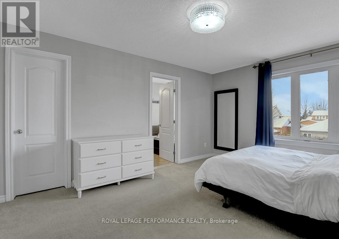 156 Talltree Crescent