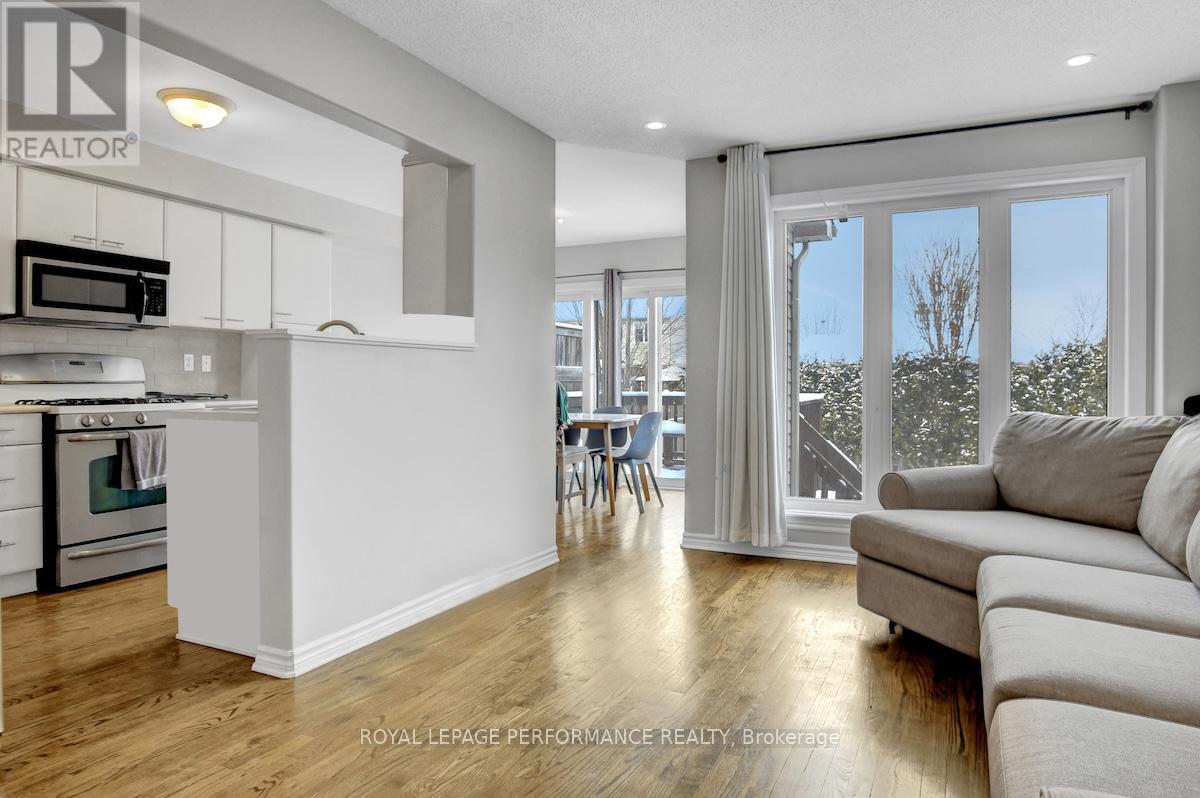 156 Talltree Crescent