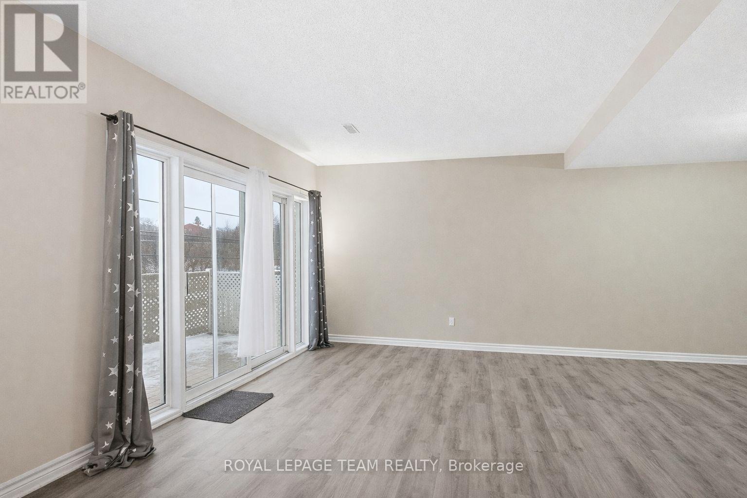 108 - 3265 St. Joseph Boulevard