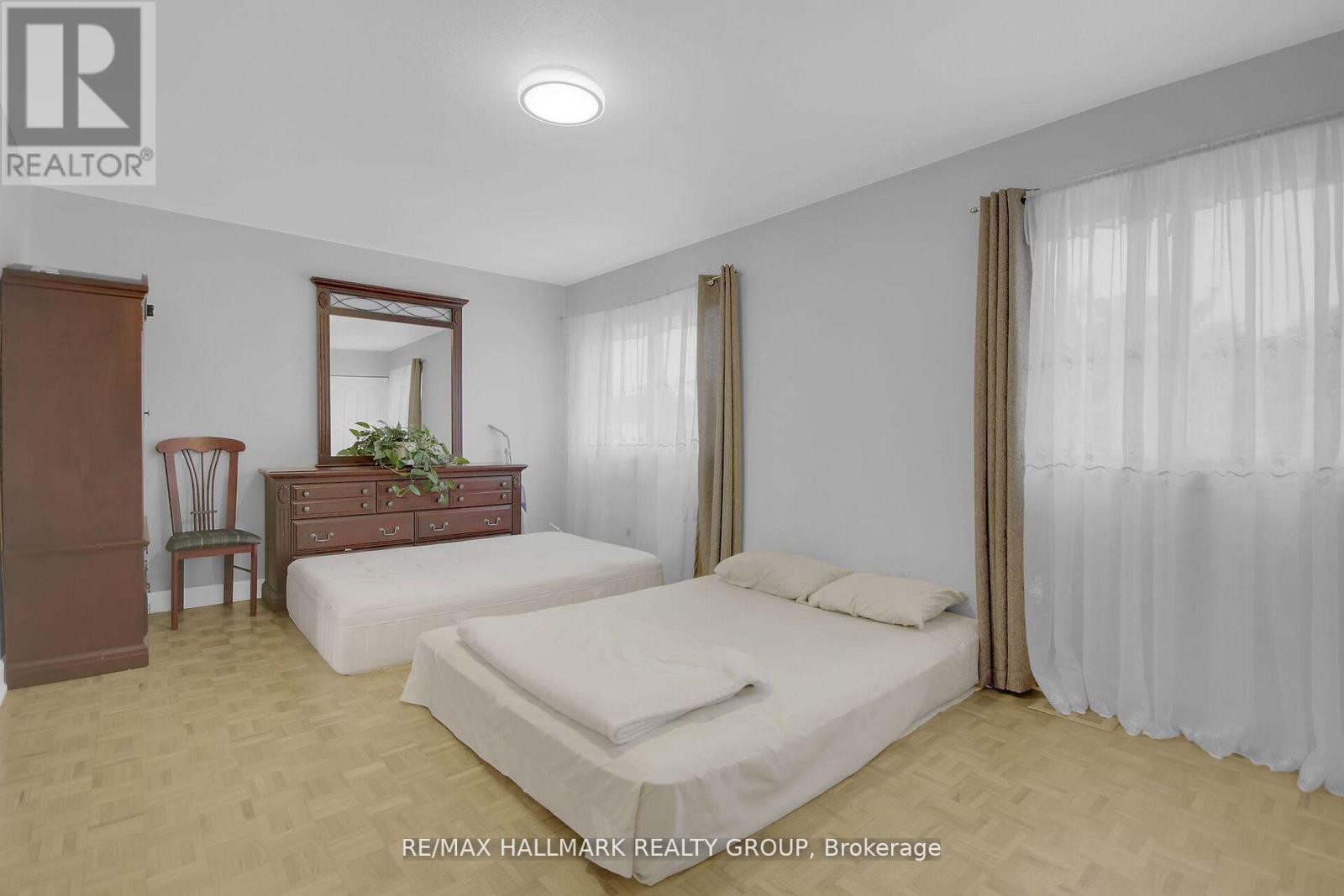 1 - 1821 Walkley Road