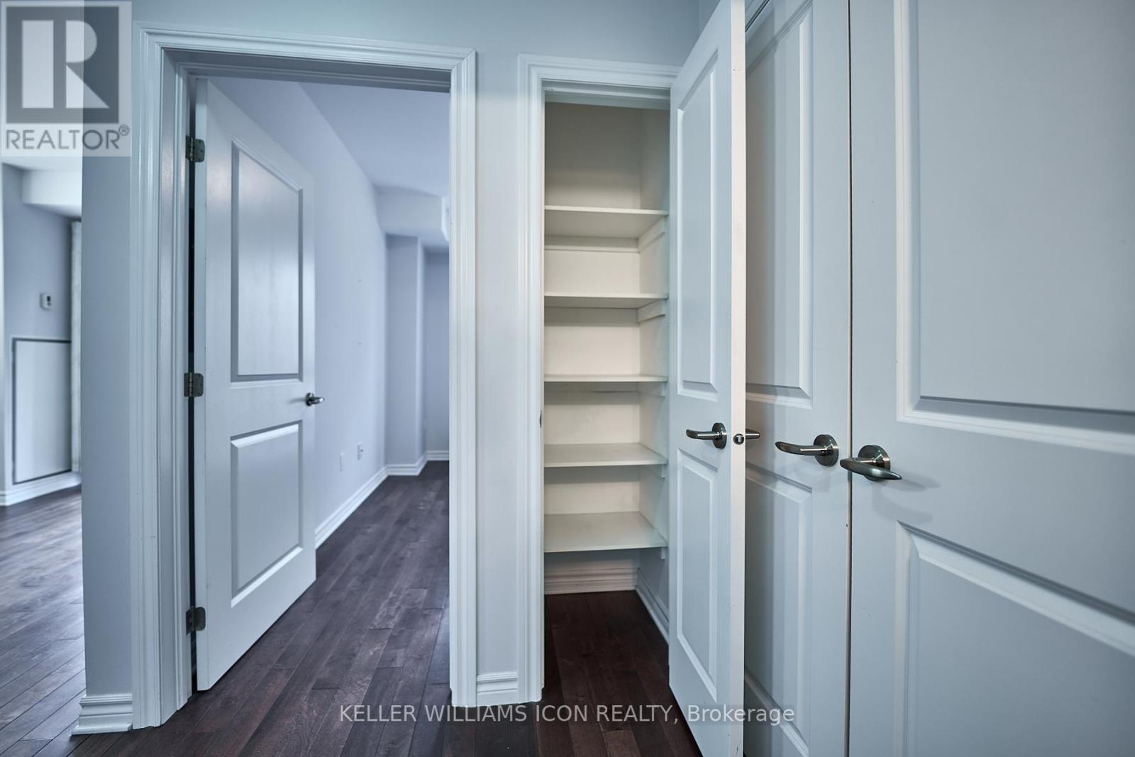 320 - 429 Kent Street