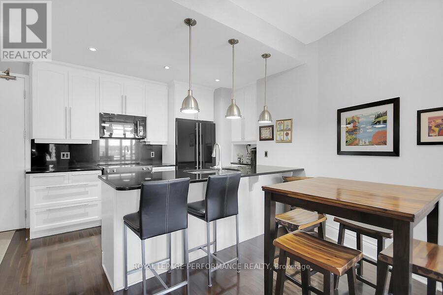 409 - 420 Berkley Avenue