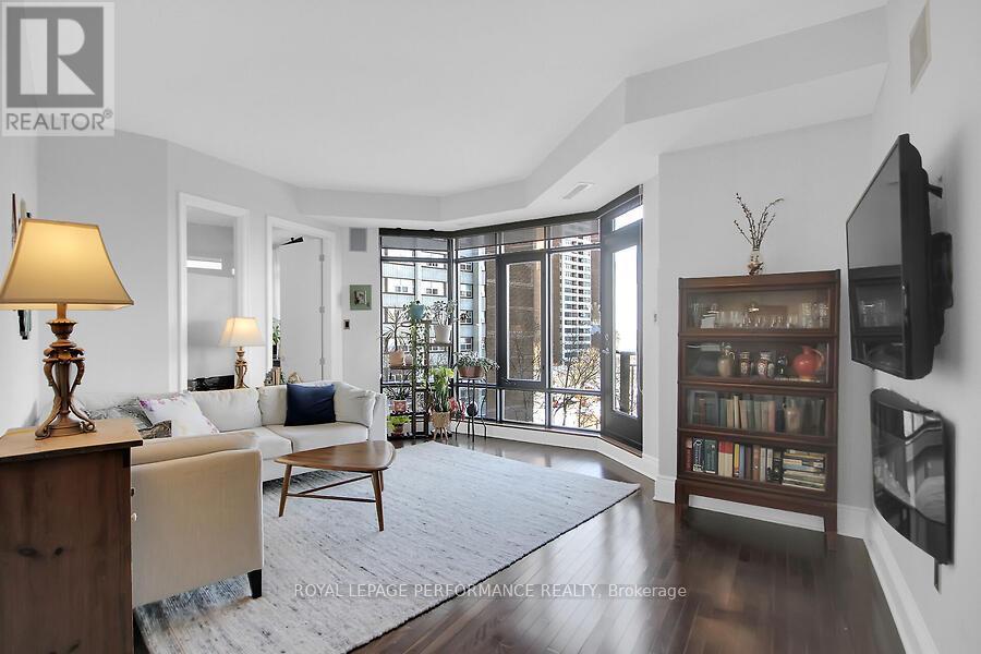 409 - 420 Berkley Avenue