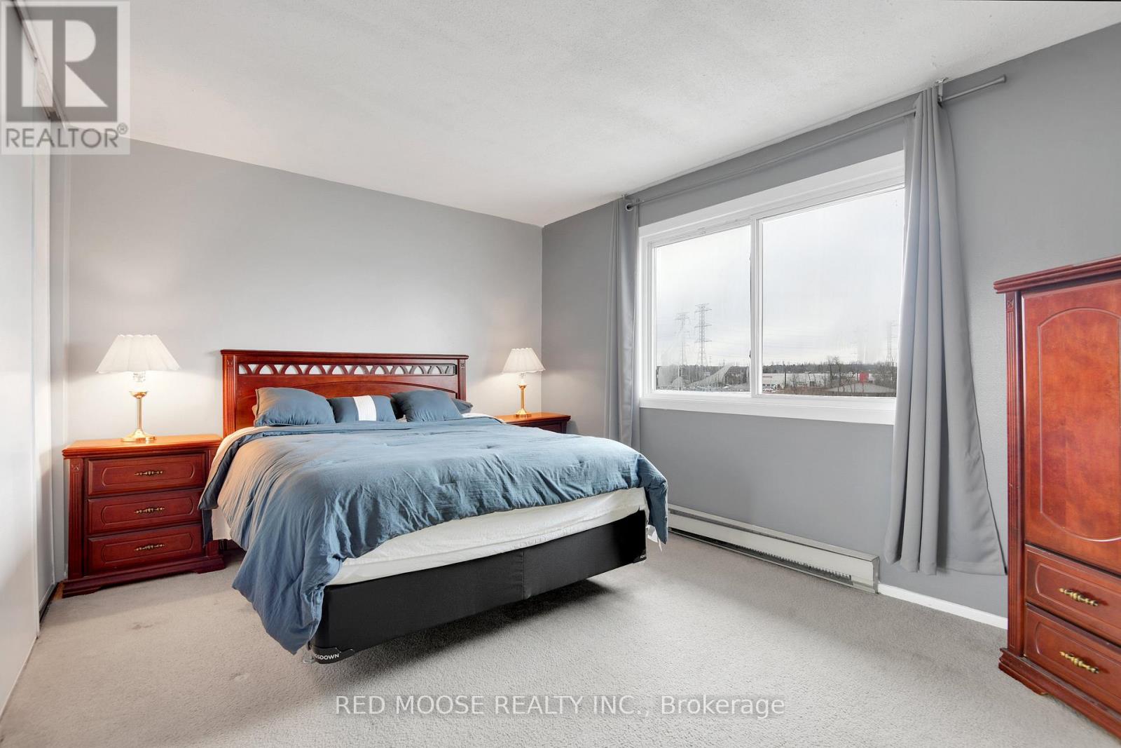 415 - 216 Viewmount Drive