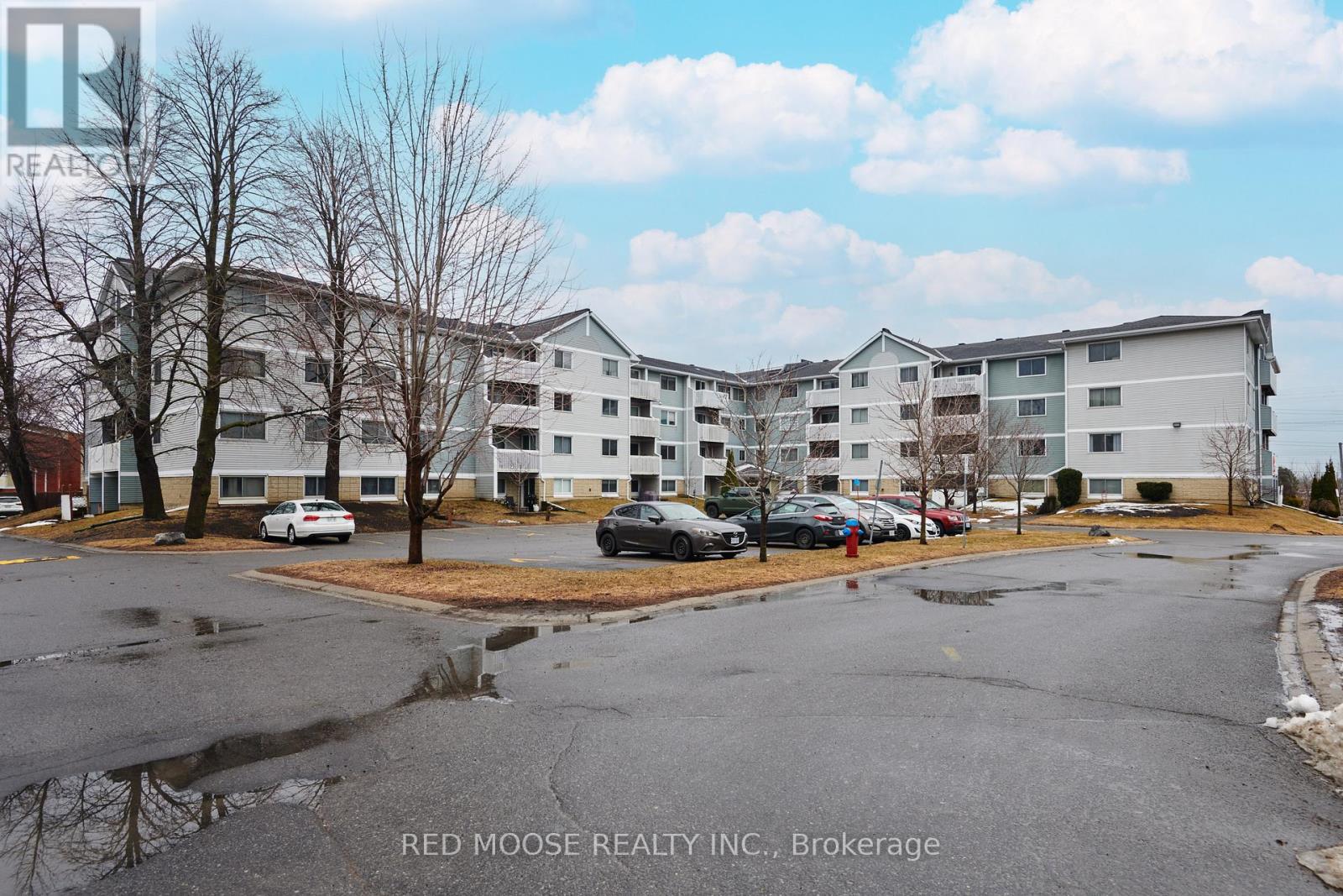 415 - 216 Viewmount Drive