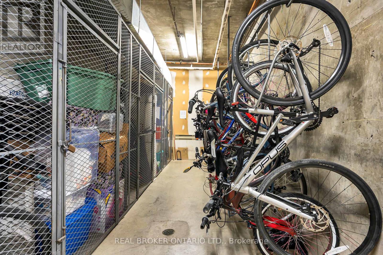 209 - 110 Forward Avenue