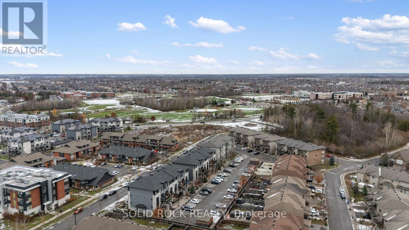 B - 442 Via Verona Avenue N