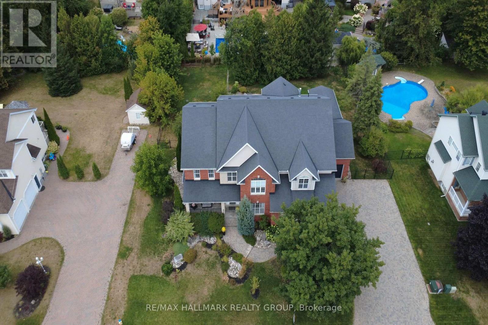 13 Beechgrove Gardens