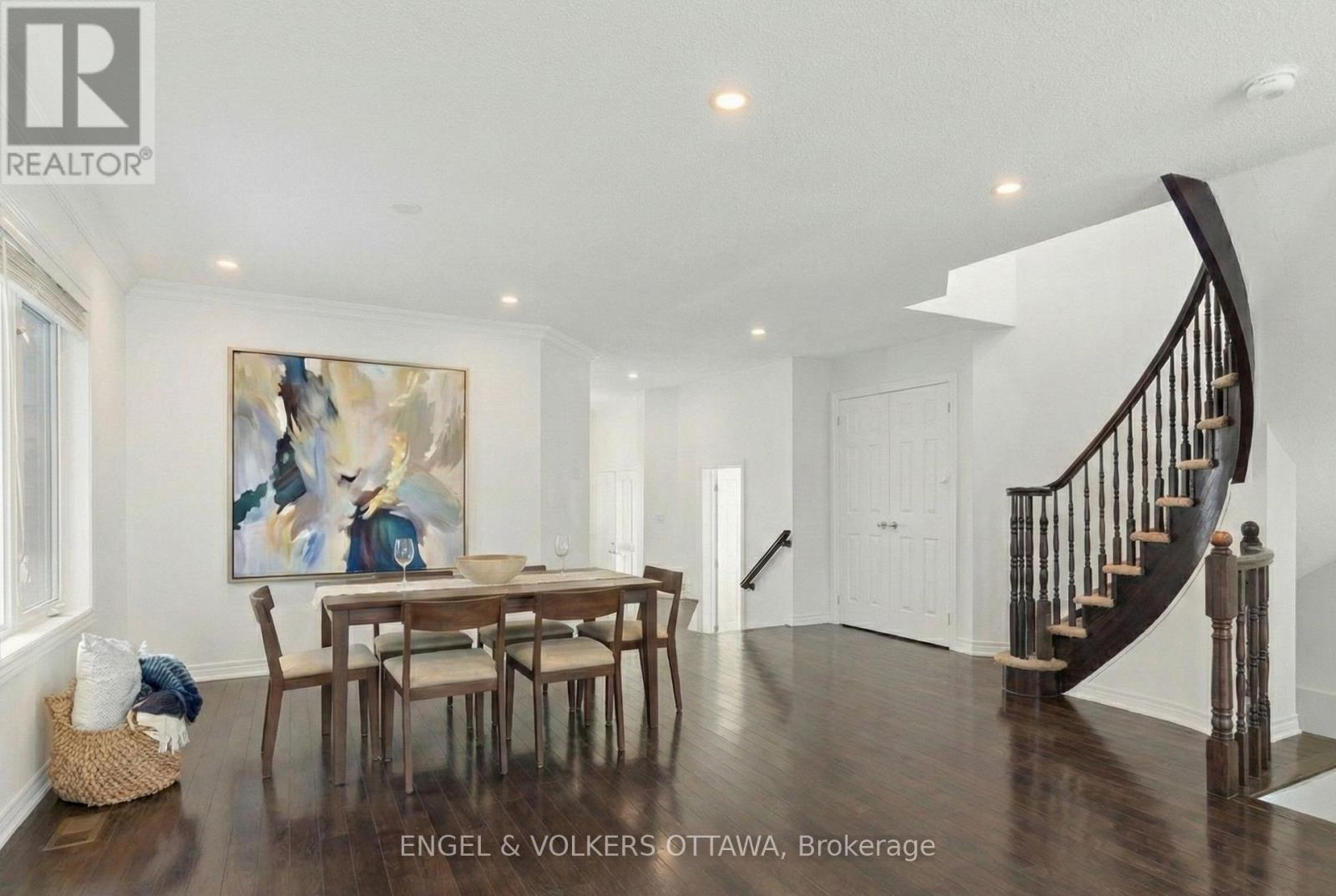 238 Forestbrook Street