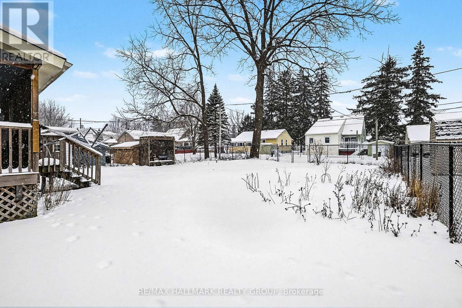 507 Clothier Street E