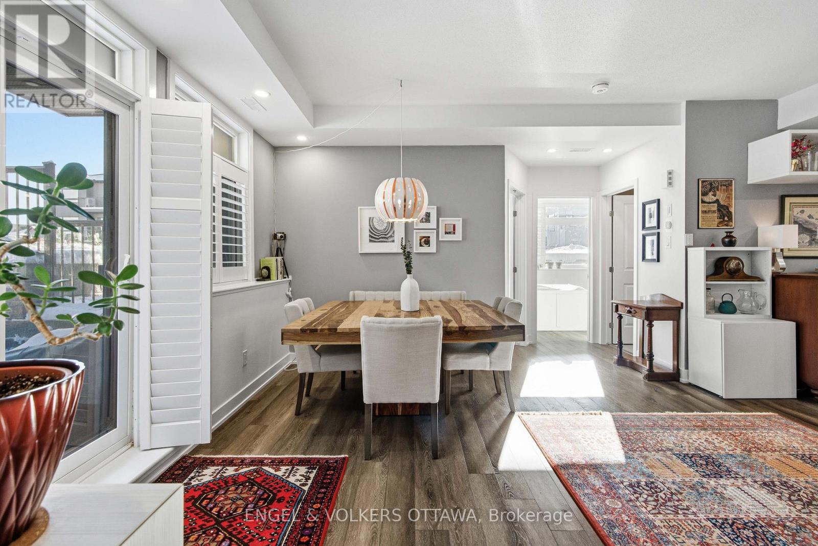 B - 310 Tulum Crescent