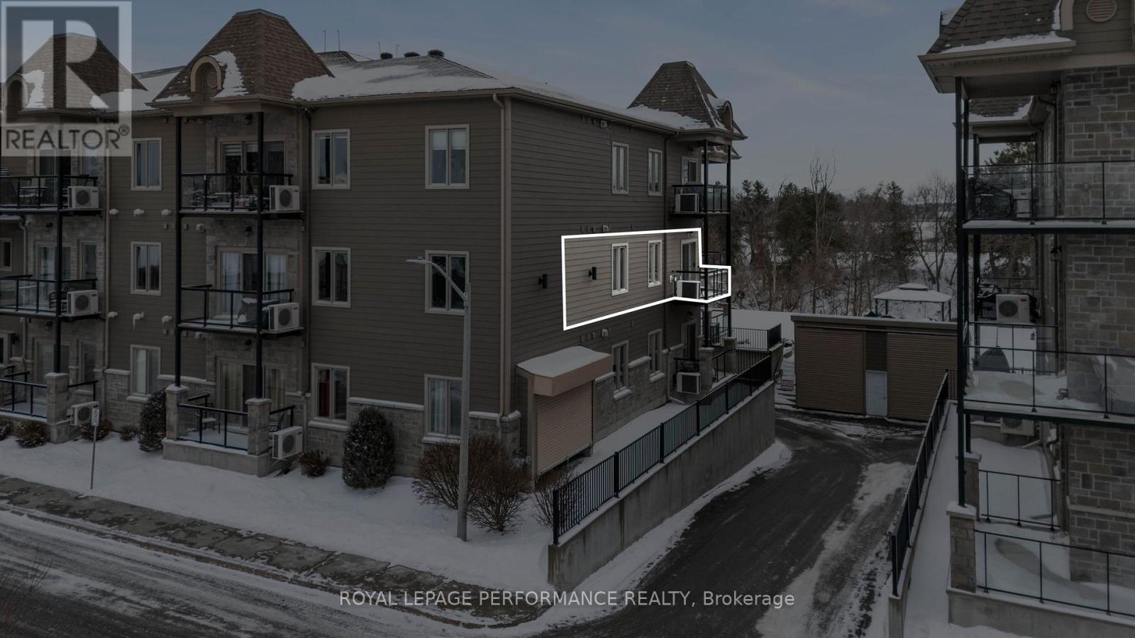 205 - 300 Solstice Crescent