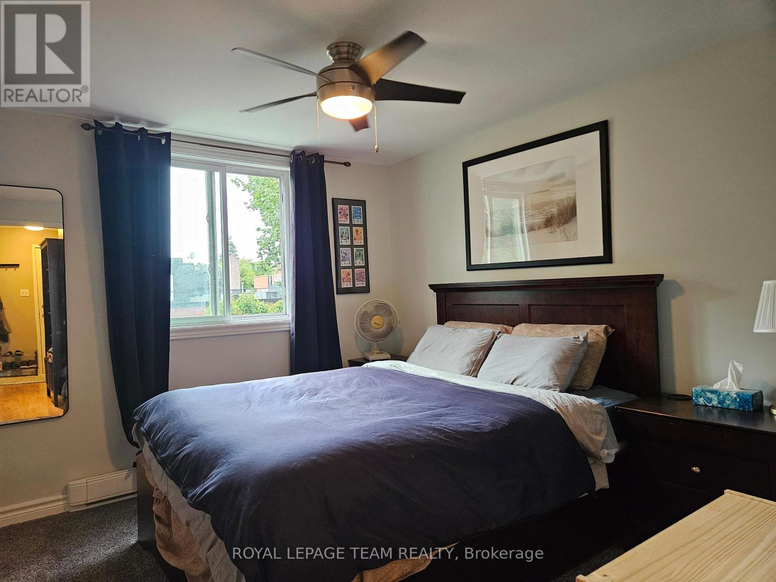 5 - 522 Riverdale Avenue