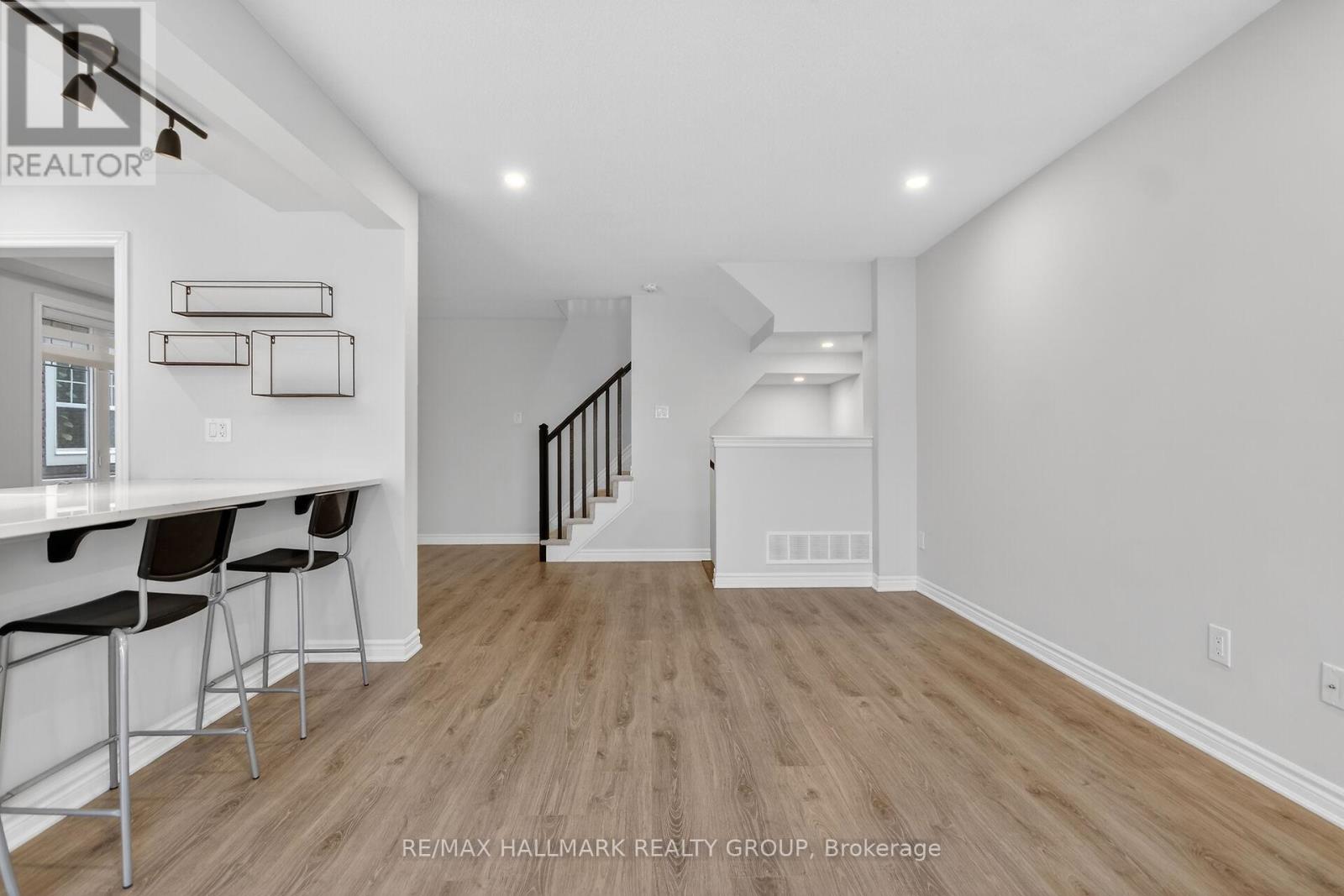 232 Clintonia Street